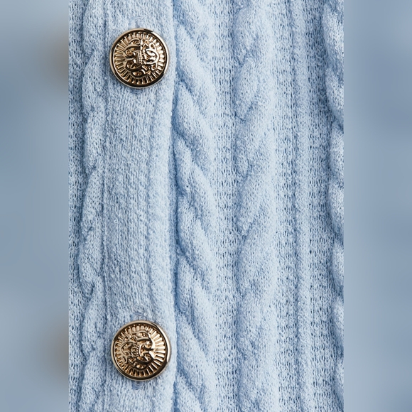 H&M Light Blue Short Sleeve Cable Cardigan Sweater Top NWT. - Picture 2 of 2